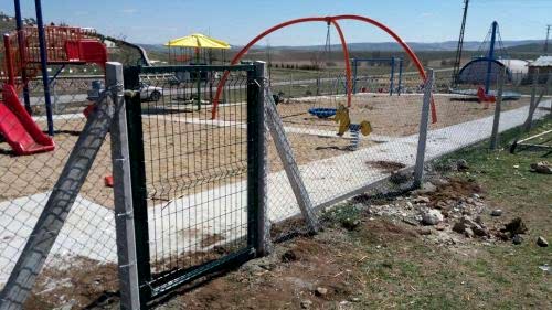 Kürşat Tel Örgü Kafes Tel Örgü Dikilitaş Mahallesi
